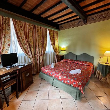 Villa Le Camelie Siena Zewnętrze zdjęcie