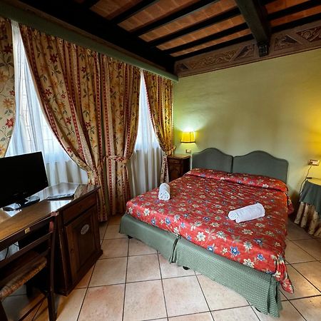 Villa Le Camelie Siena Zewnętrze zdjęcie