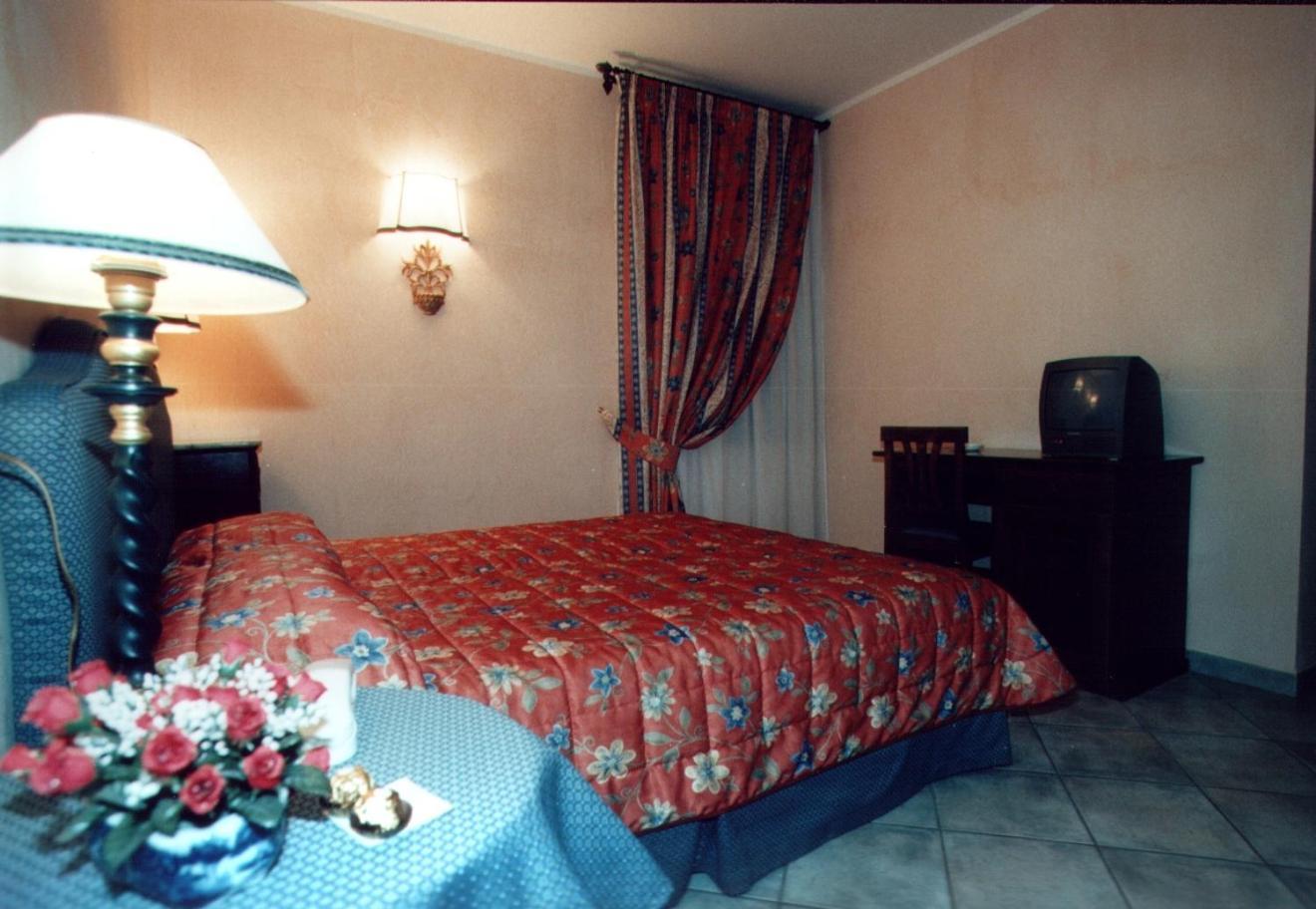 Villa Le Camelie Siena Zewnętrze zdjęcie