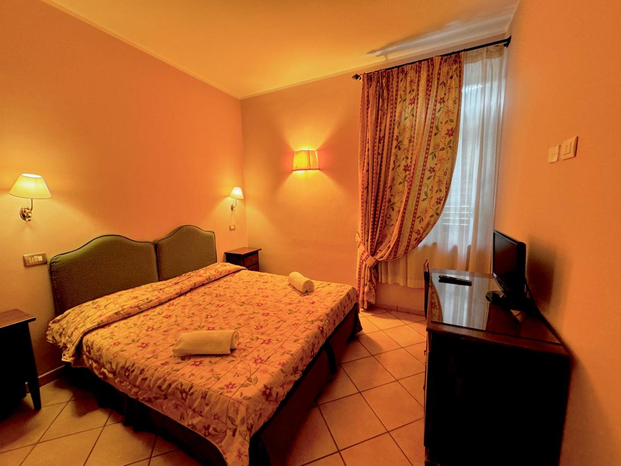 Villa Le Camelie Siena Zewnętrze zdjęcie